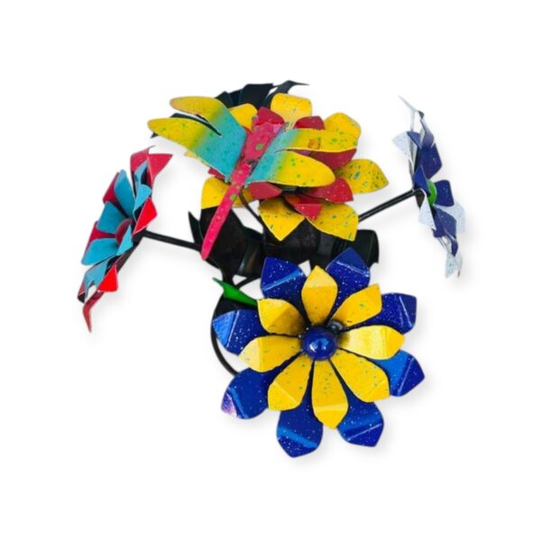 5 DOUBLE LAYER FLOWERS WITH DRAGONFLY. RING BASE.