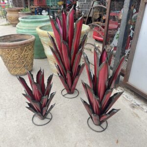 Item: 00100361B - Set of 3