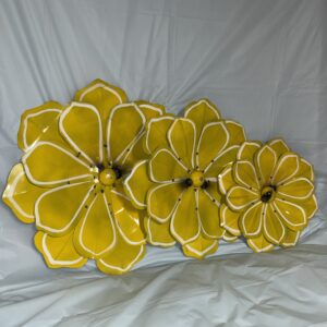 Item: 00100366.1B - Yellow Set of 3 Wall Flowers